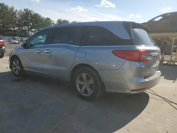 5FNRL6H76JB060354 2018 HONDA ODYSSEY - Image 2
