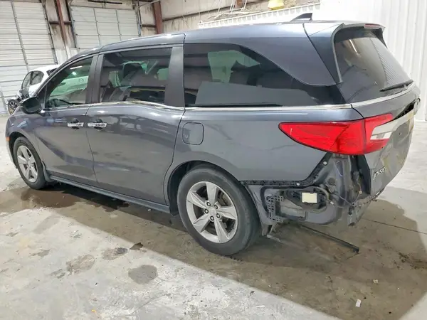 5FNRL6H76JB063402 2018 HONDA ODYSSEY - Image 2