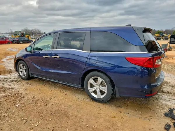 5FNRL6H76JB064355 2018 HONDA ODYSSEY - Image 2