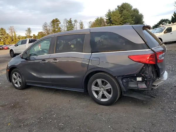5FNRL6H76JB068650 2018 HONDA ODYSSEY - Image 2