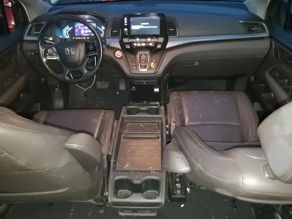 5FNRL6H76JB079969 2018 HONDA ODYSSEY - Image 8