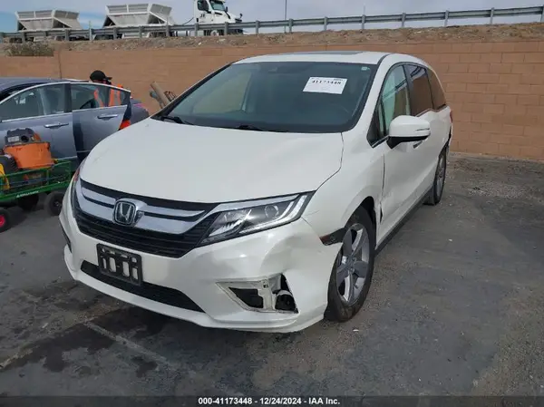 5FNRL6H76JB084511 2018 HONDA ODYSSEY - Image 2