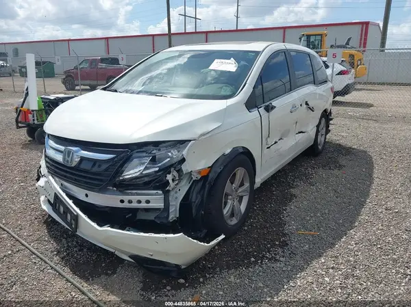 5FNRL6H76JB090695 2018 HONDA ODYSSEY - Image 2