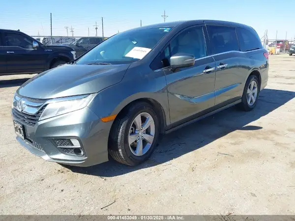 5FNRL6H76JB093581 2018 HONDA ODYSSEY - Image 2