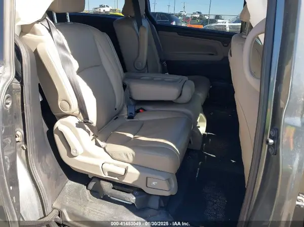 5FNRL6H76JB093581 2018 HONDA ODYSSEY - Image 8