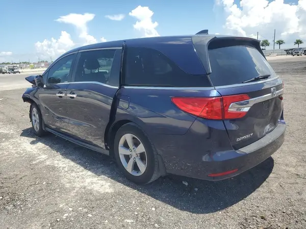 5FNRL6H76JB099817 2018 HONDA ODYSSEY - Image 2
