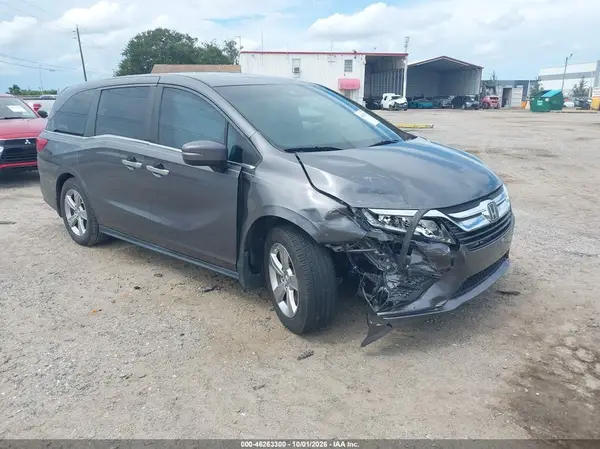 5FNRL6H76JB102098 2018 HONDA ODYSSEY - Image 1