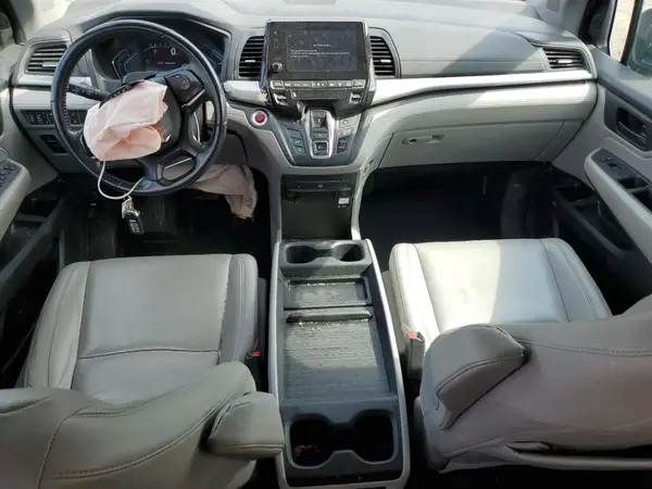 5FNRL6H76JB103557 2018 HONDA ODYSSEY - Image 8