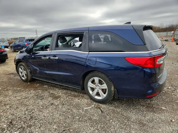 5FNRL6H76JB109018 2018 HONDA ODYSSEY - Image 2