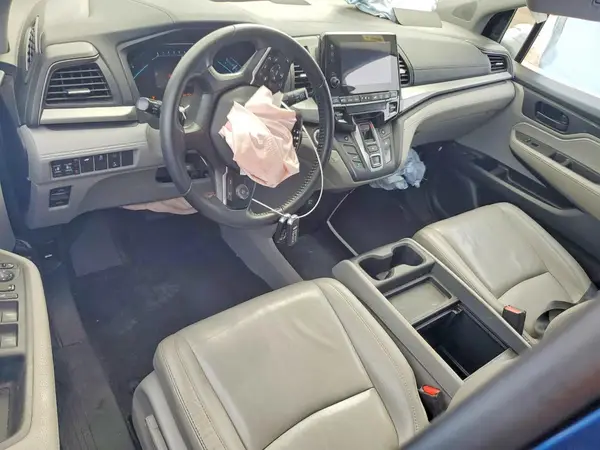 5FNRL6H76JB109018 2018 HONDA ODYSSEY - Image 8