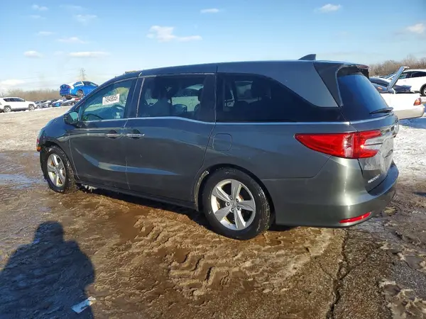 5FNRL6H76JB111917 2018 HONDA ODYSSEY - Image 2