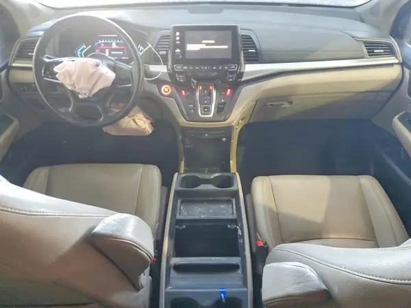 5FNRL6H76JB111917 2018 HONDA ODYSSEY - Image 8