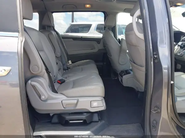 5FNRL6H76KB012872 2019 HONDA ODYSSEY - Image 8