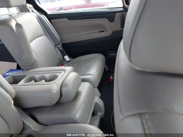 5FNRL6H76KB020633 2019 HONDA ODYSSEY - Image 8