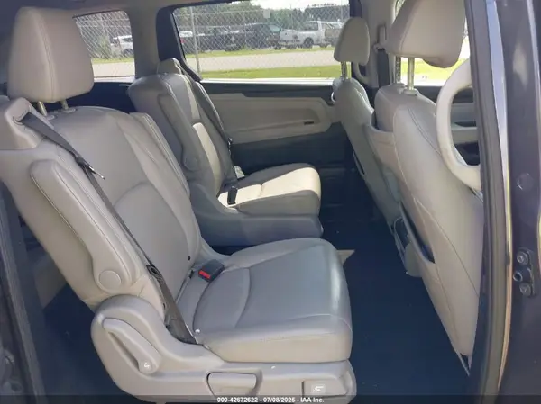5FNRL6H76KB063689 2019 HONDA ODYSSEY - Image 8