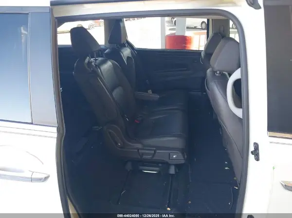 5FNRL6H76KB074031 2019 HONDA ODYSSEY - Image 8