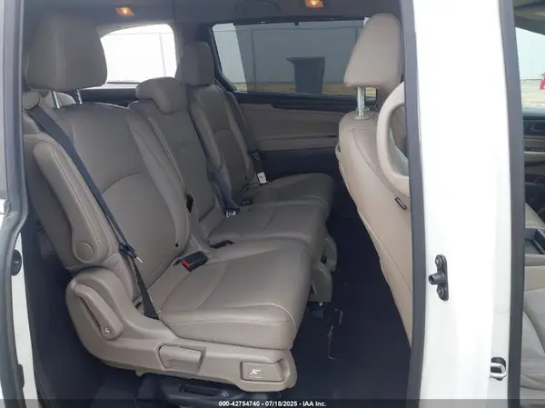 5FNRL6H76KB121834 2019 HONDA ODYSSEY - Image 8
