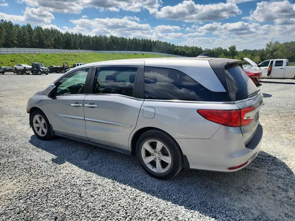 5FNRL6H76KB138018 2019 HONDA ODYSSEY - Image 2
