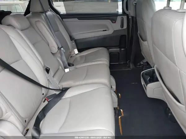 5FNRL6H76NB008065 2022 HONDA ODYSSEY - Image 8