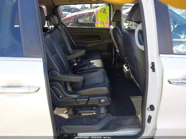 5FNRL6H76NB064409 2022 HONDA ODYSSEY - Image 8