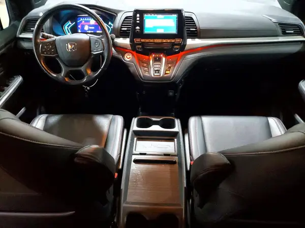 5FNRL6H76PB004875 2023 HONDA ODYSSEY - Image 8