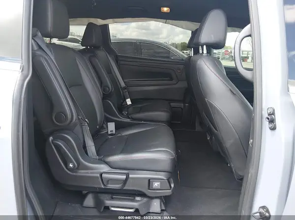5FNRL6H76PB050089 2023 HONDA ODYSSEY - Image 8
