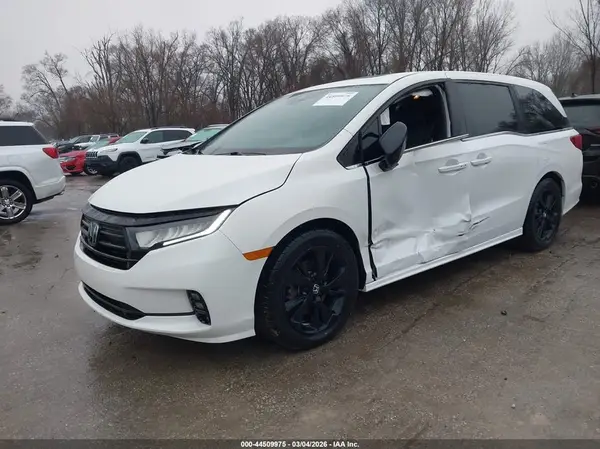 5FNRL6H76PB079513 2023 HONDA ODYSSEY - Image 2