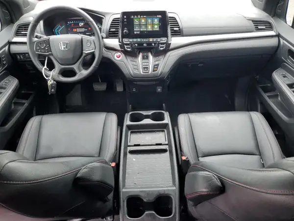 5FNRL6H76RB011067 2024 HONDA ODYSSEY - Image 8