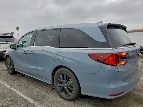 5FNRL6H76RB026927 2024 HONDA ODYSSEY - Image 2
