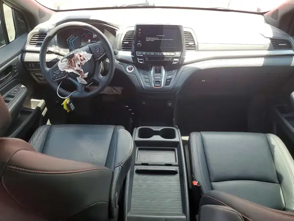 5FNRL6H76RB043825 2024 HONDA ODYSSEY - Image 8