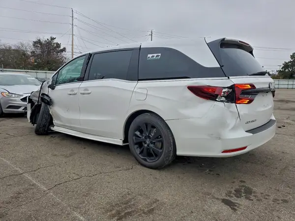 5FNRL6H76RB064254 2024 HONDA ODYSSEY - Image 2