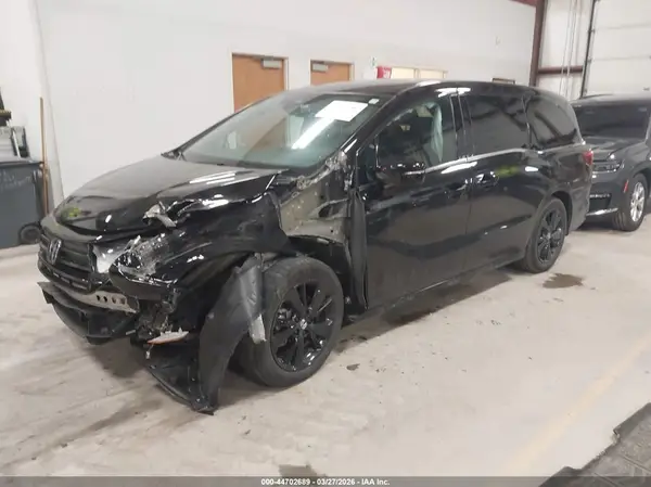 5FNRL6H76RB072239 2024 HONDA ODYSSEY - Image 2