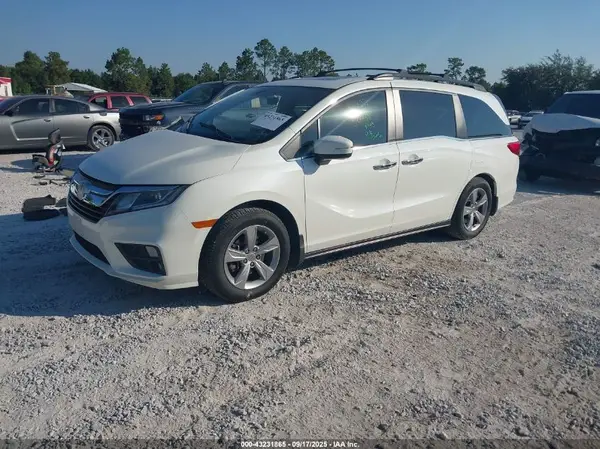 5FNRL6H77JB003595 2018 HONDA ODYSSEY - Image 2