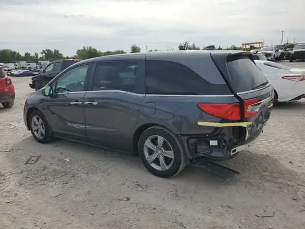 5FNRL6H77JB008957 2018 HONDA ODYSSEY - Image 2