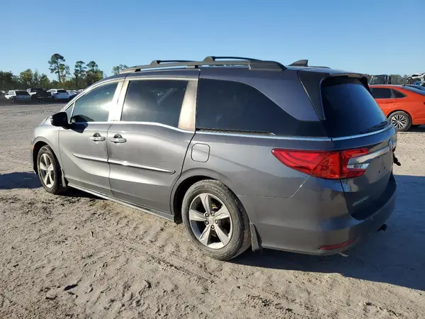 5FNRL6H77JB010790 2018 HONDA ODYSSEY - Image 2