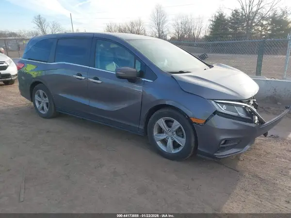 5FNRL6H77JB011583 2018 HONDA ODYSSEY - Image 1