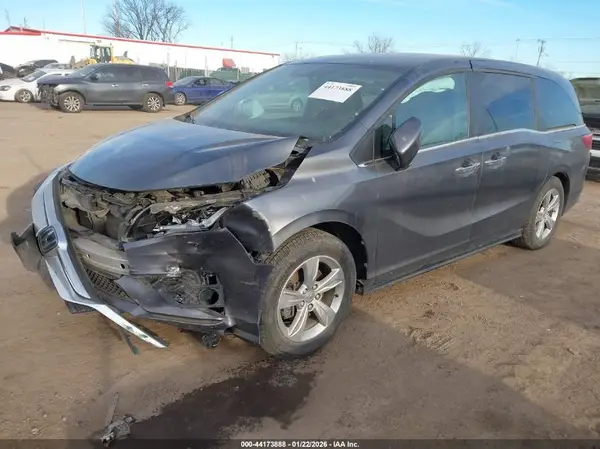 5FNRL6H77JB011583 2018 HONDA ODYSSEY - Image 2