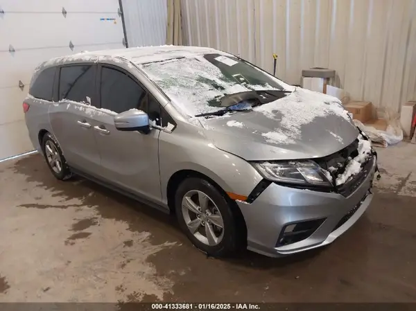 5FNRL6H77JB012815 2018 HONDA ODYSSEY - Image 1