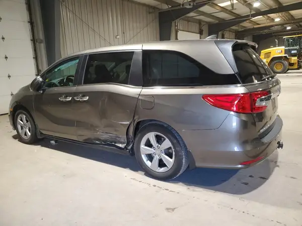 5FNRL6H77JB013124 2018 HONDA ODYSSEY - Image 2