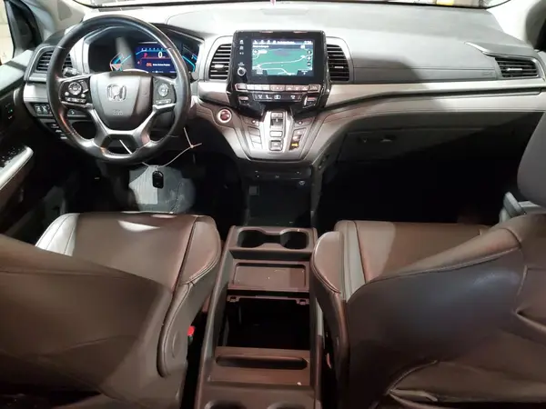 5FNRL6H77JB013124 2018 HONDA ODYSSEY - Image 8
