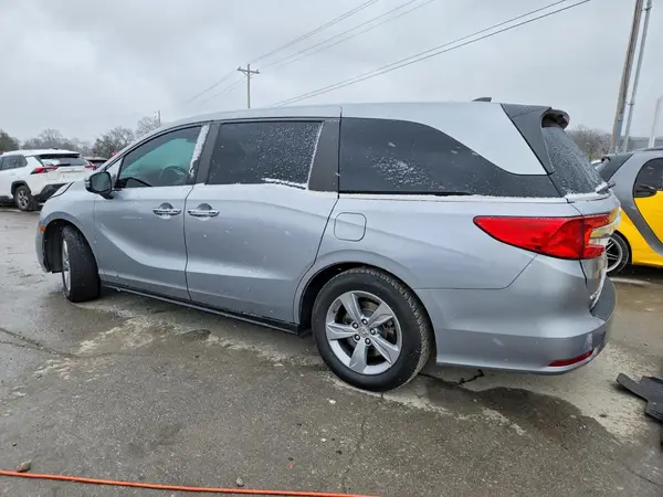 5FNRL6H77JB014144 2018 HONDA ODYSSEY - Image 2