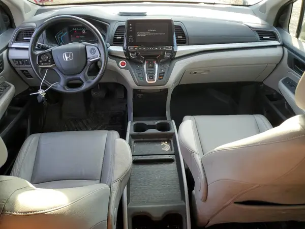 5FNRL6H77JB017609 2018 HONDA ODYSSEY - Image 8