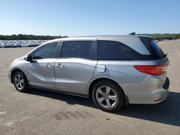 5FNRL6H77JB019649 2018 HONDA ODYSSEY - Image 2