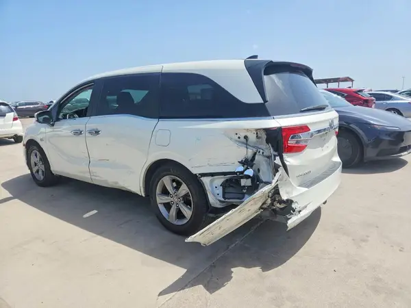 5FNRL6H77JB022504 2018 HONDA ODYSSEY - Image 2