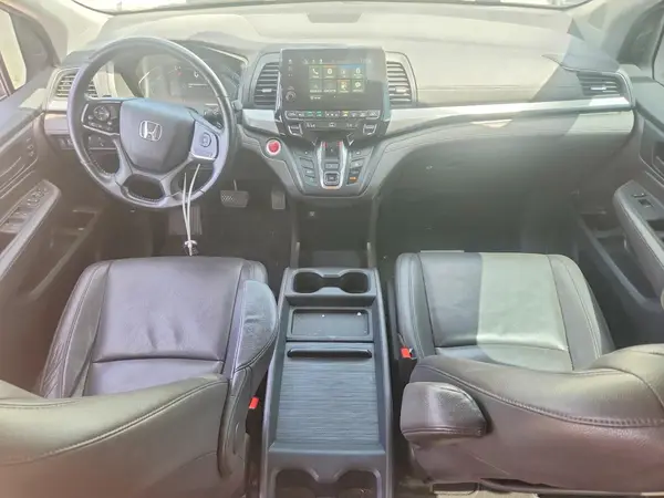 5FNRL6H77JB022504 2018 HONDA ODYSSEY - Image 8