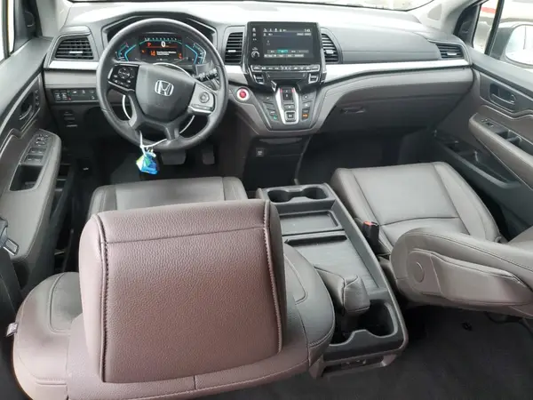 5FNRL6H77JB023460 2018 HONDA ODYSSEY - Image 8
