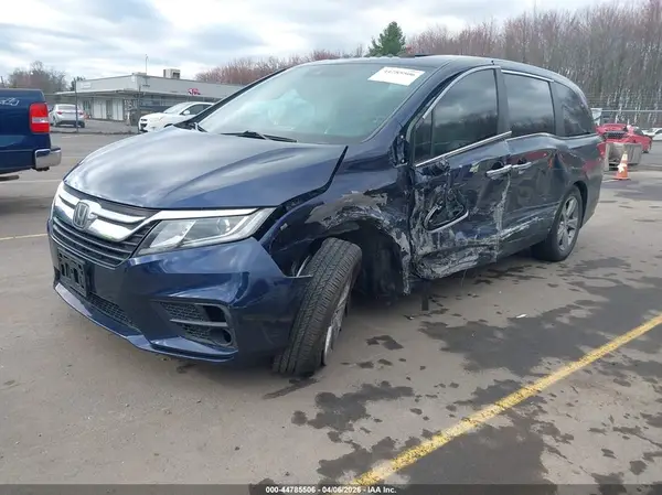 5FNRL6H77JB024303 2018 HONDA ODYSSEY - Image 2