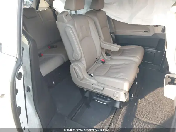 5FNRL6H77JB026441 2018 HONDA ODYSSEY - Image 8