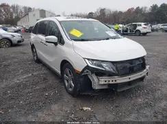5FNRL6H77JB041571 2018 HONDA ODYSSEY