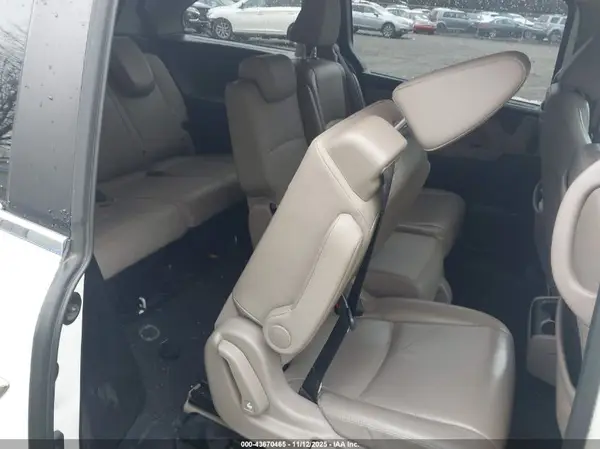 5FNRL6H77JB041571 2018 HONDA ODYSSEY - Image 8